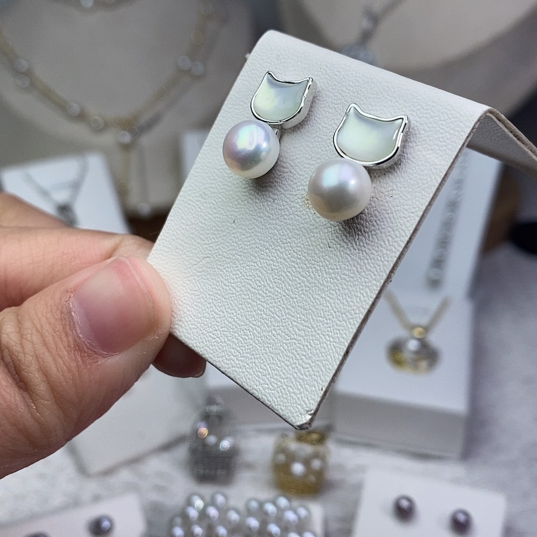 银S925镶嵌淡水珍珠耳饰