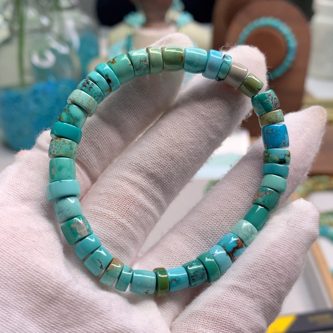 绿松石未镶嵌饰品