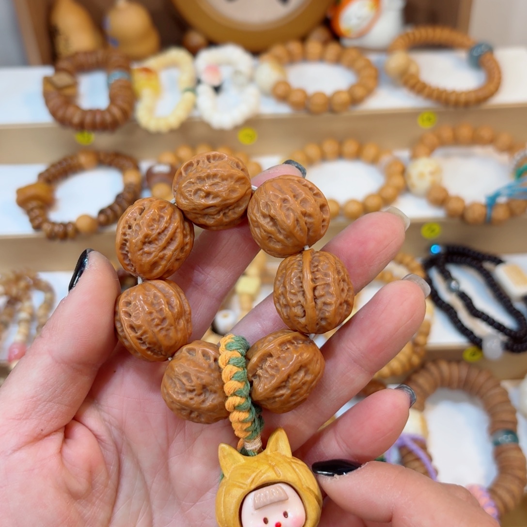 吊坠星月菩提秋子核桃手捻菠萝多妹