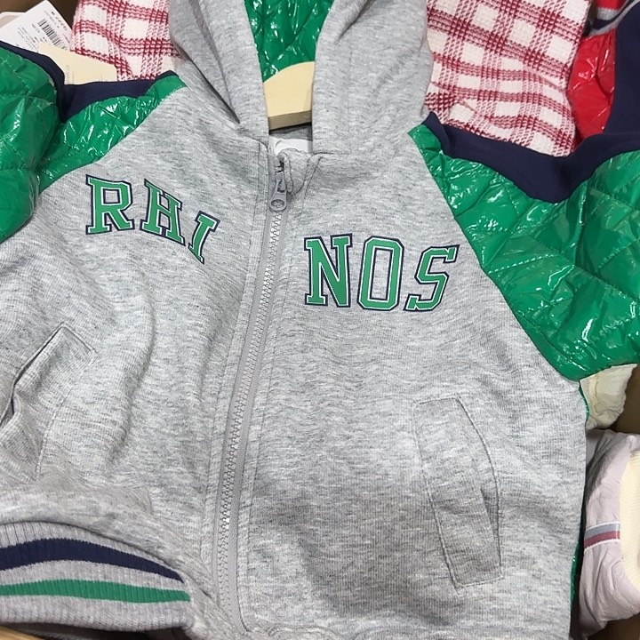 90尺码可以吗宝宝亲亲的