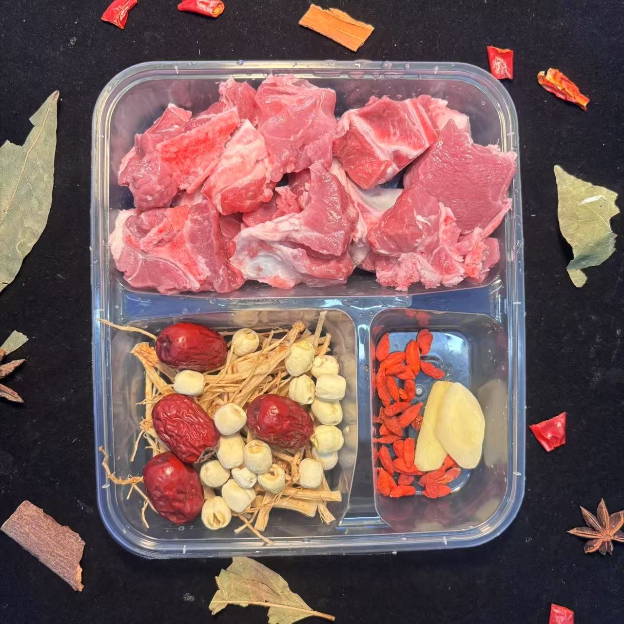 党参枸杞猪骨汤(约350g—400g)