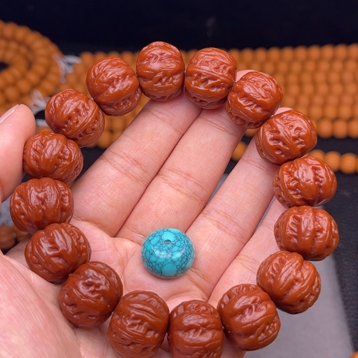 猴头核桃吊坠段红17麻花，绿