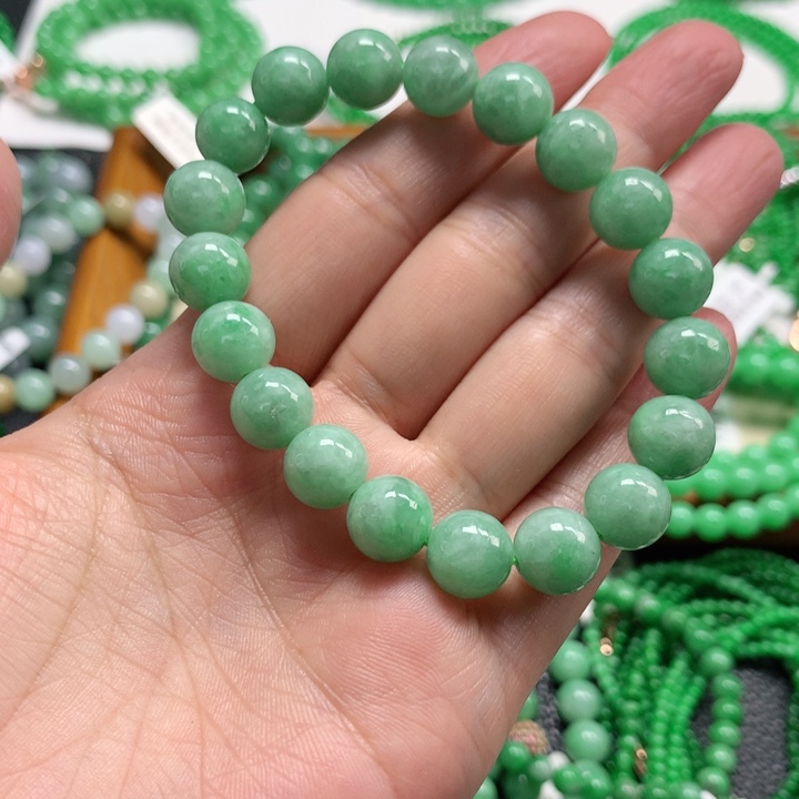 翡翠未镶嵌手链翡翠