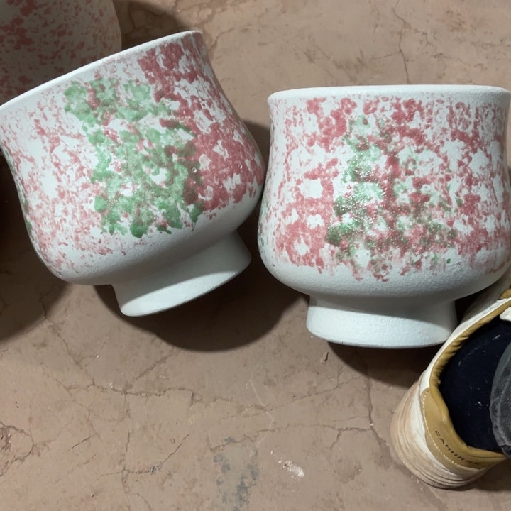 紫砂花盆口径19高度20两只正品