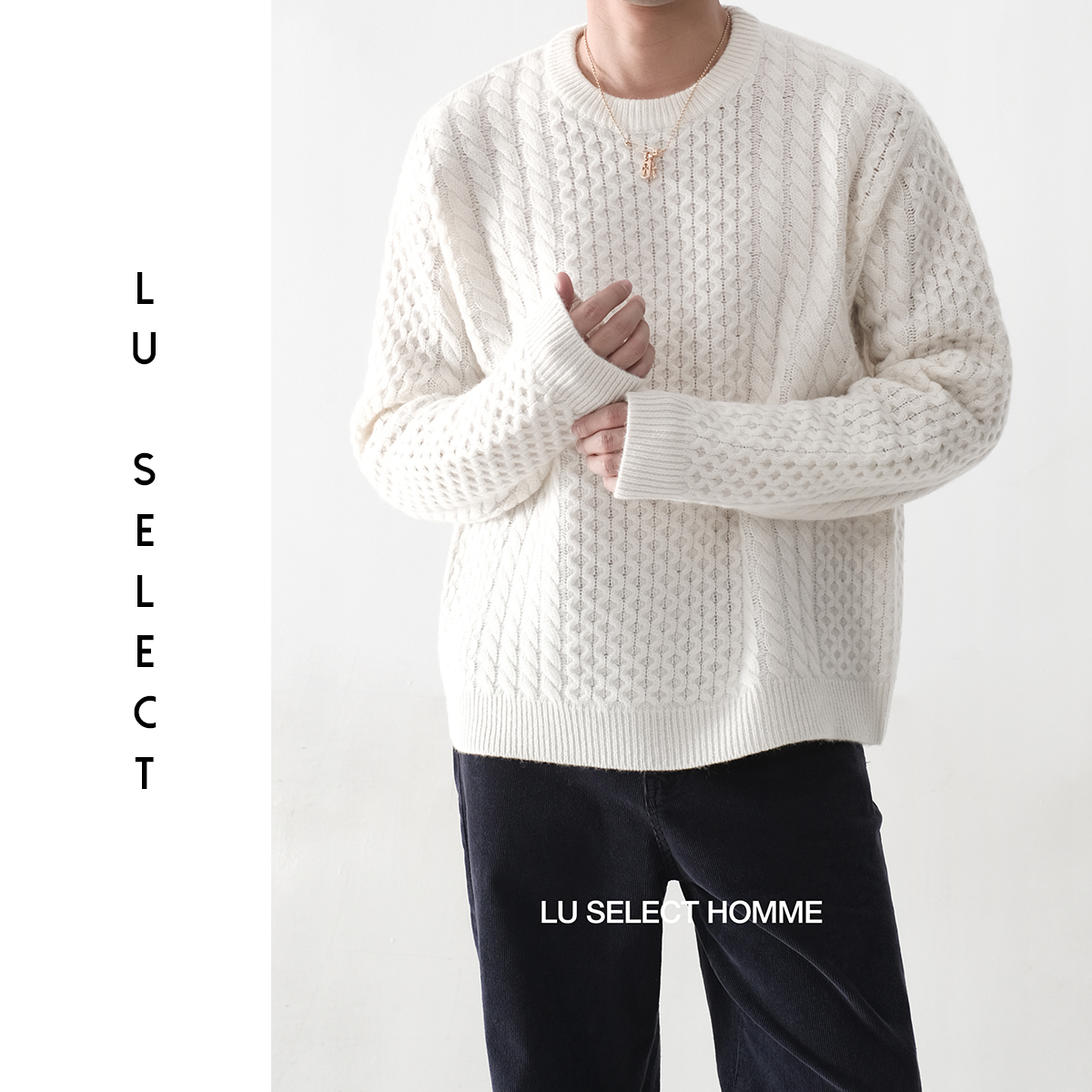 Lu SELECT 25AW【P家】100%初剪羊毛复古绞花三角标圆领套头毛衣