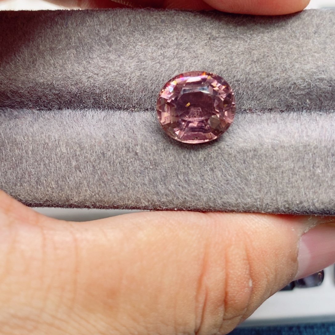 碧玺裸石未镶嵌碧玺6.53克拉