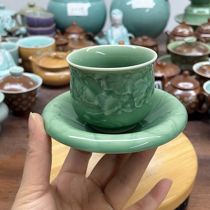 特价福利一杯一垫青瓷