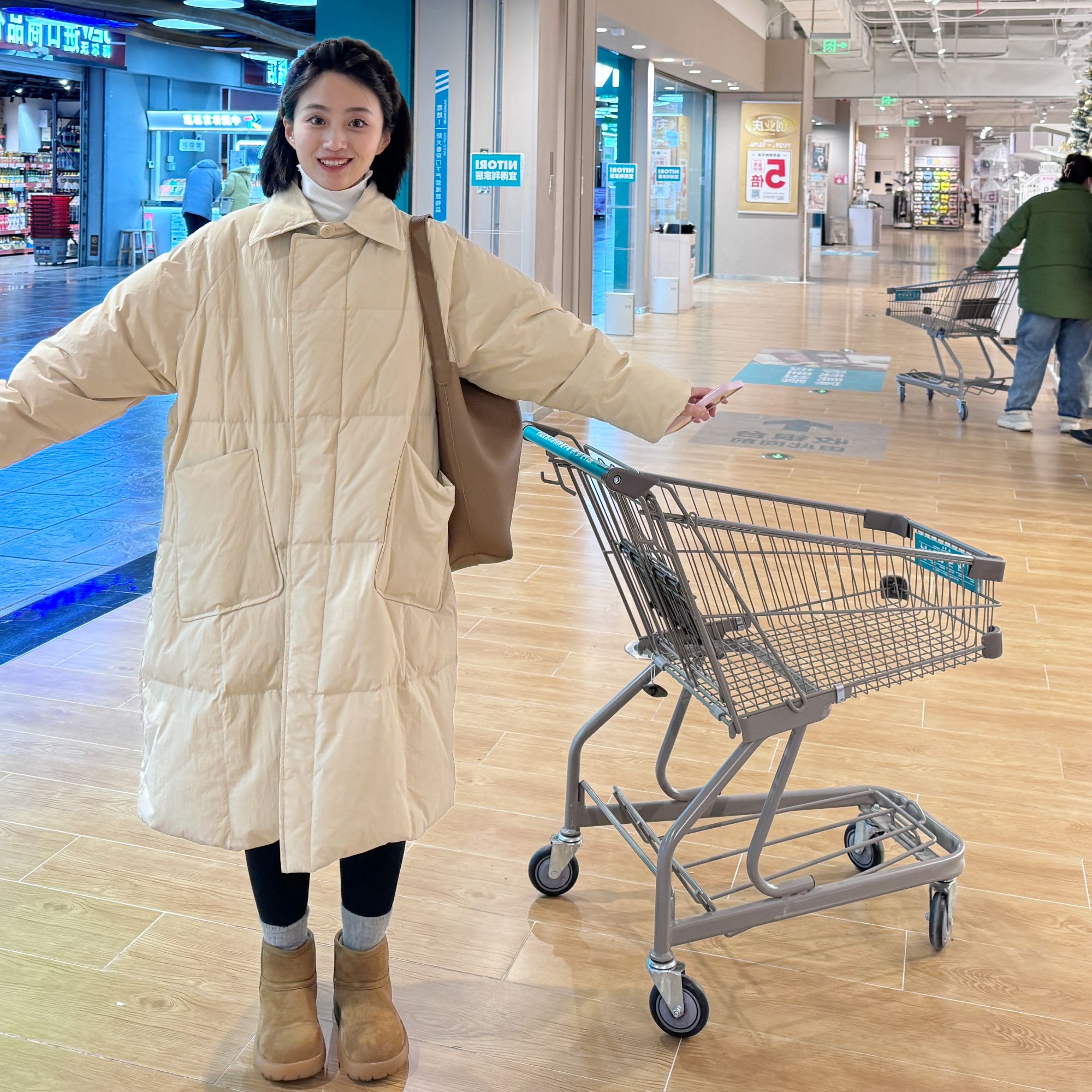 【芳芳外贸】简约气质休闲翻领保暖羽绒服百搭冬季白鸭绒中长款加厚