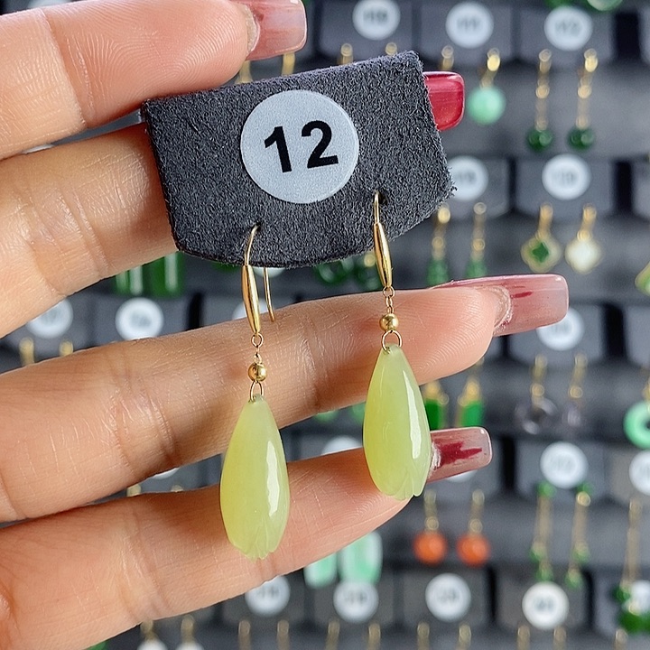 和田玉耳饰18K金镶嵌