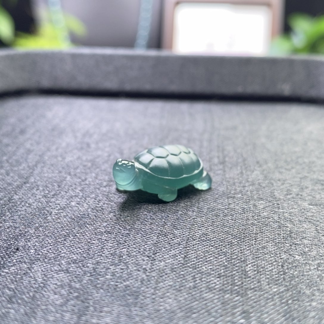 翡翠未镶嵌手串卡21小龟