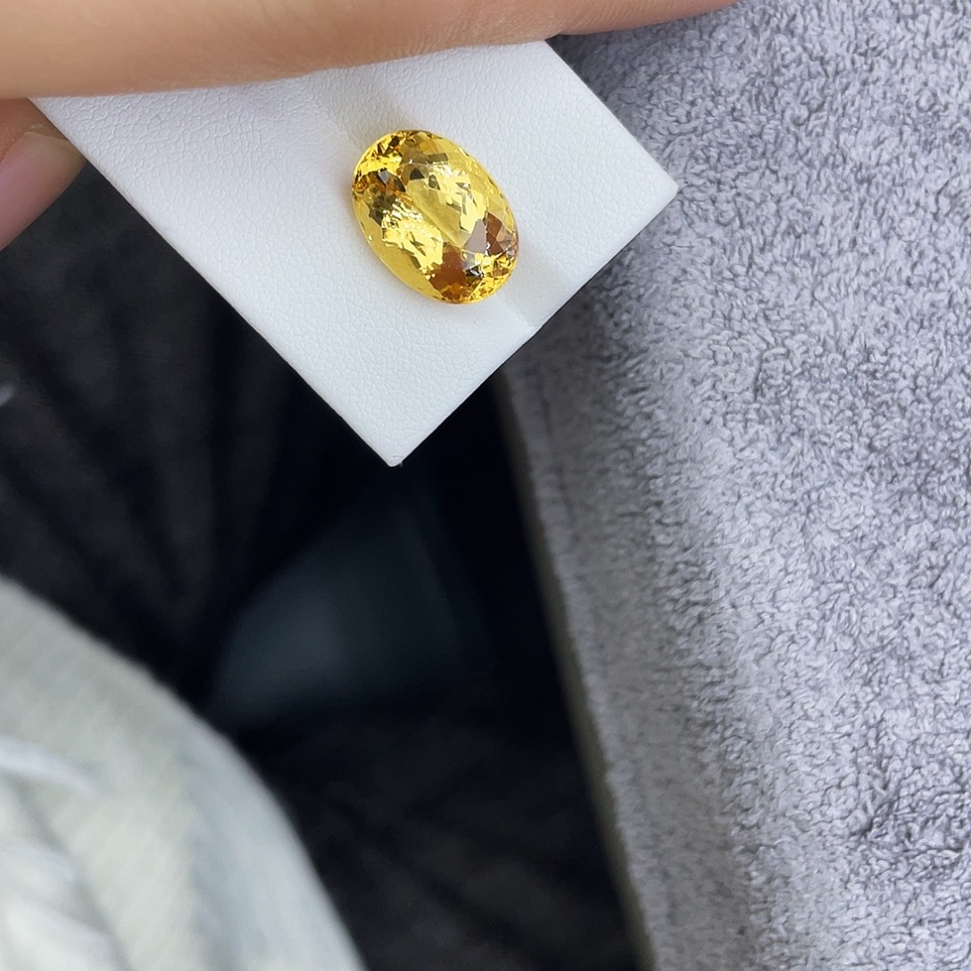 托帕石裸石8.82Ct