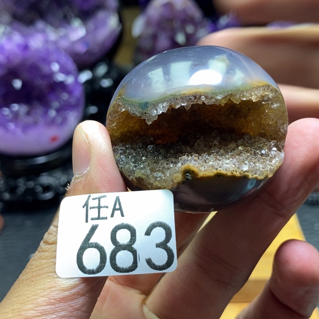 水晶大型摆件（非配饰）未镶嵌