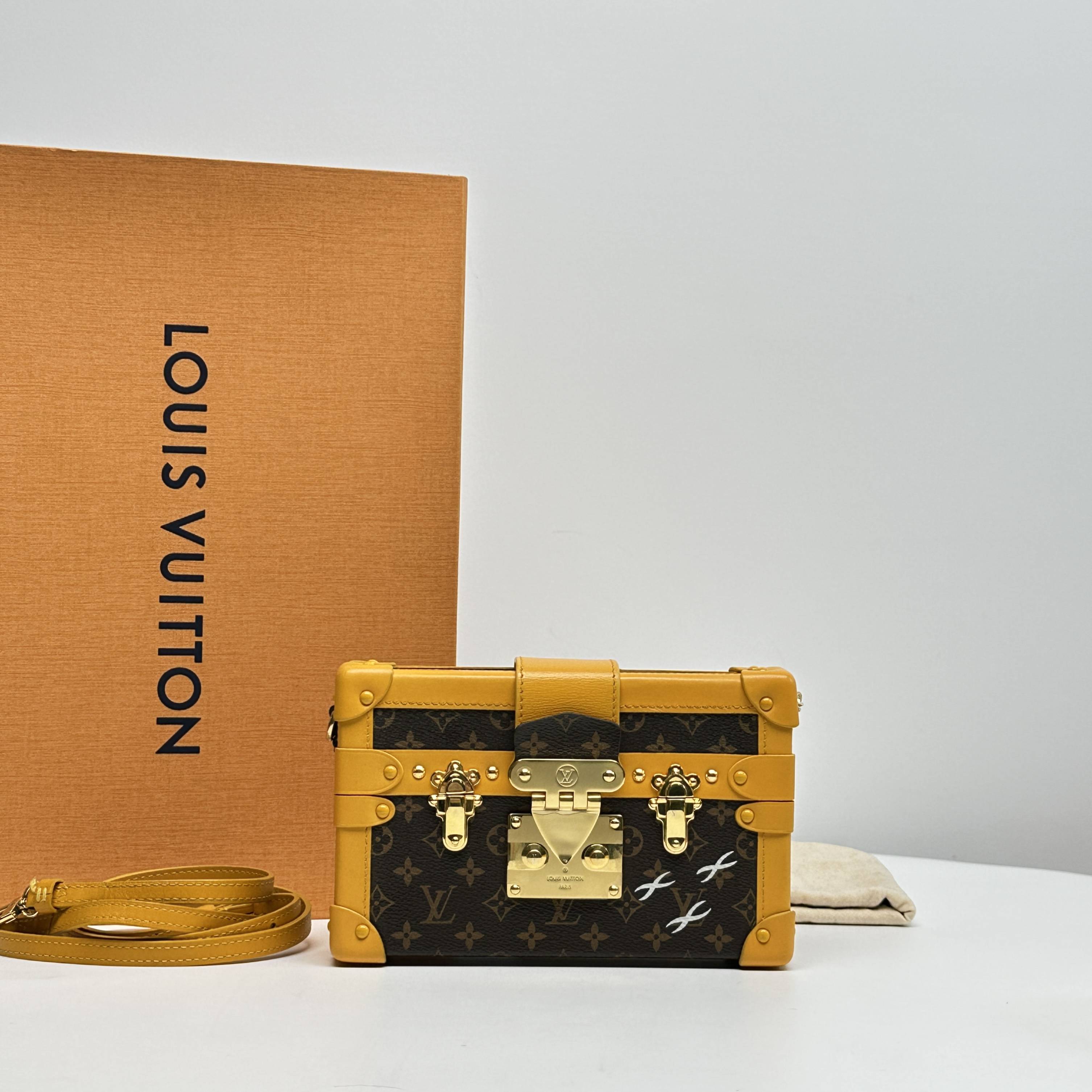 95新 LouisVuitton/路易威登 玺越奢品 Lv黄盒子 HBSE073
