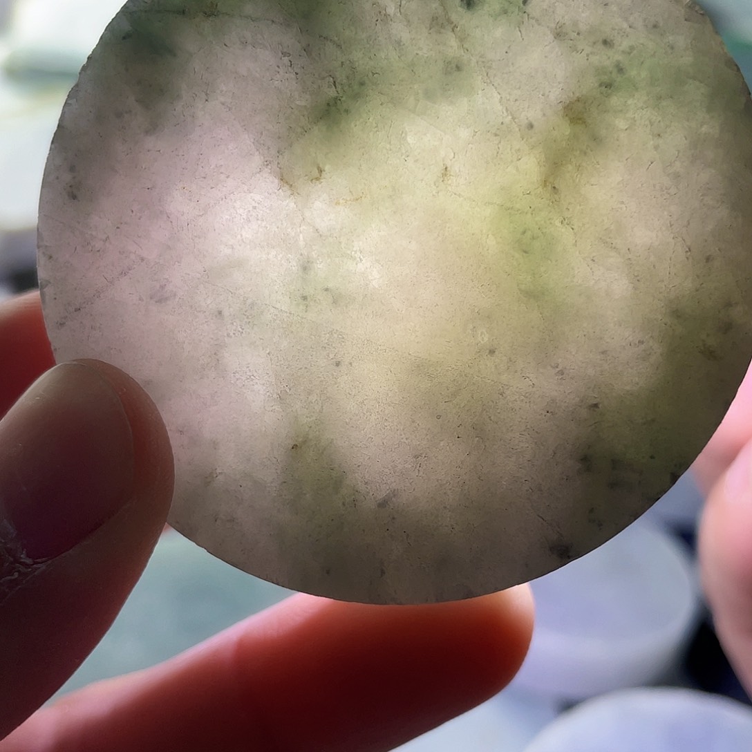 翡翠颈饰未镶嵌毛料20