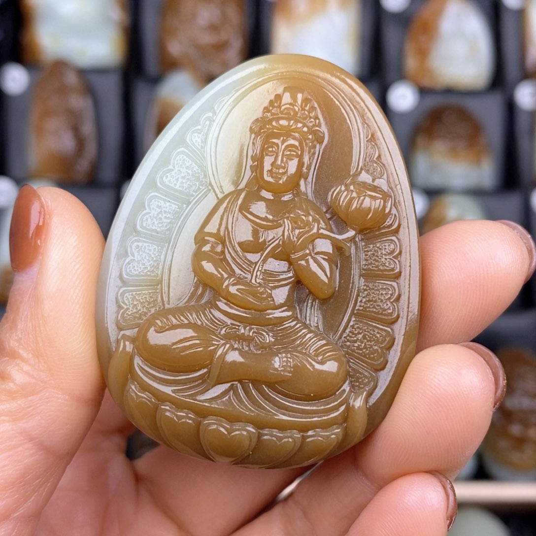 和田玉颈饰未镶嵌众**合