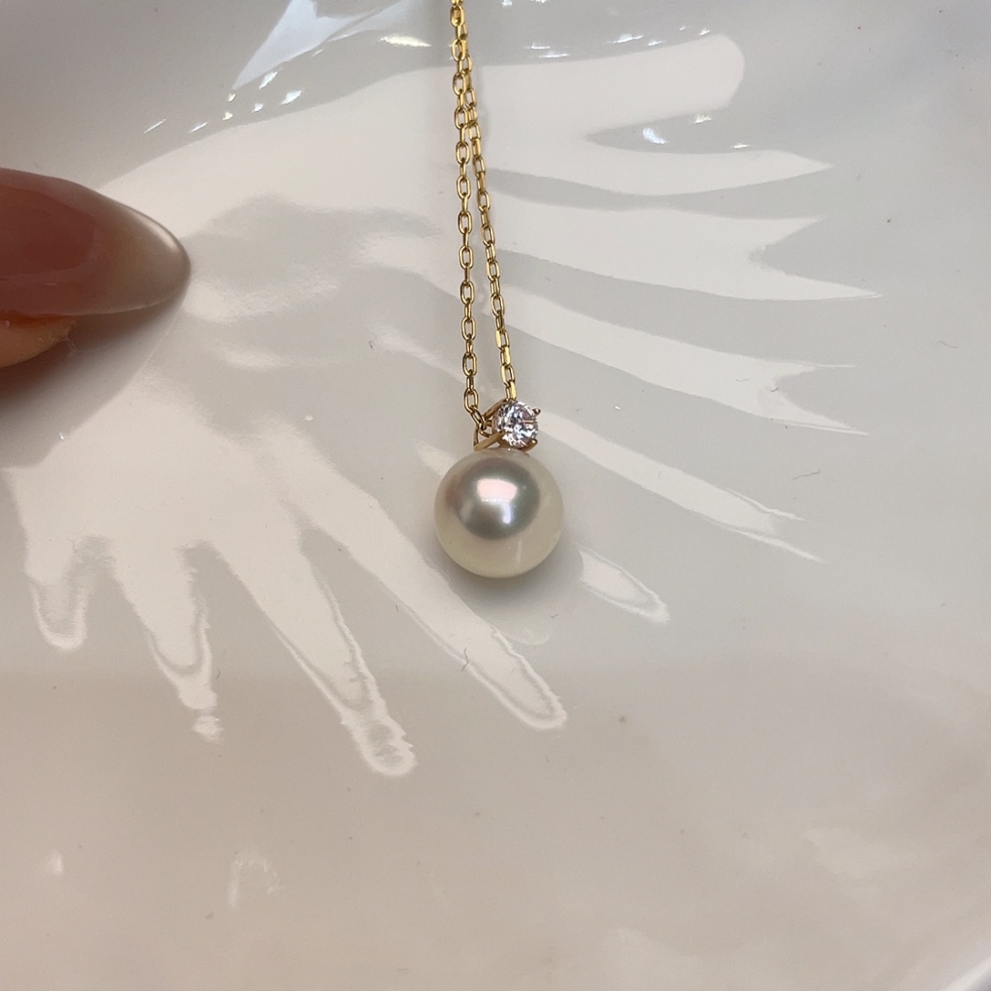 海水珍珠吊坠(赠链)18K金镶嵌