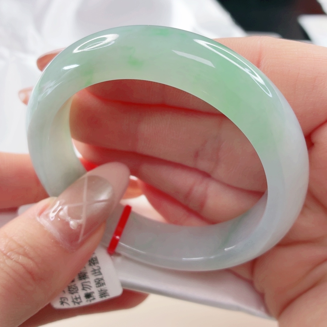 翡翠未镶嵌手镯50.2x566