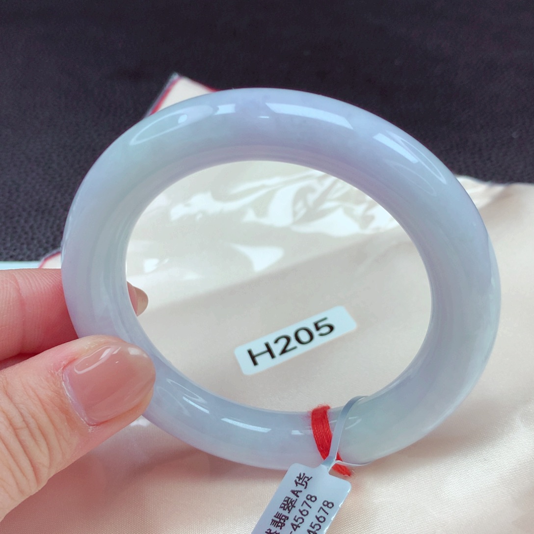 翡翠手镯未镶嵌手镯88