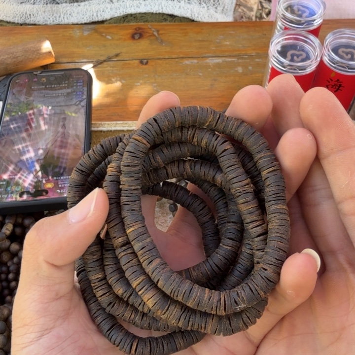 沉香沉香碎屑单圈沉水片珠7克多样性发一