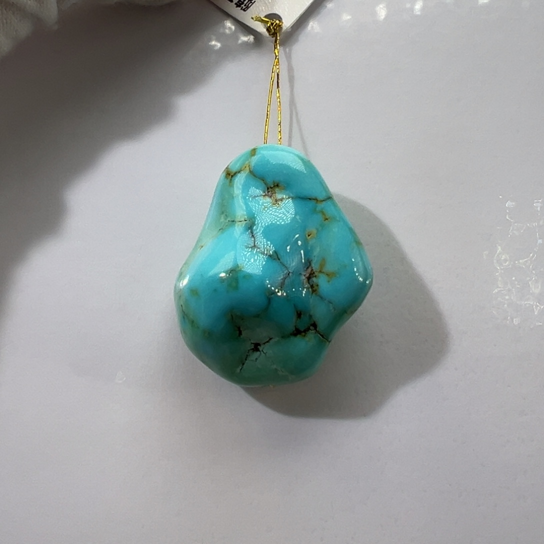 绿松石未镶嵌挂件