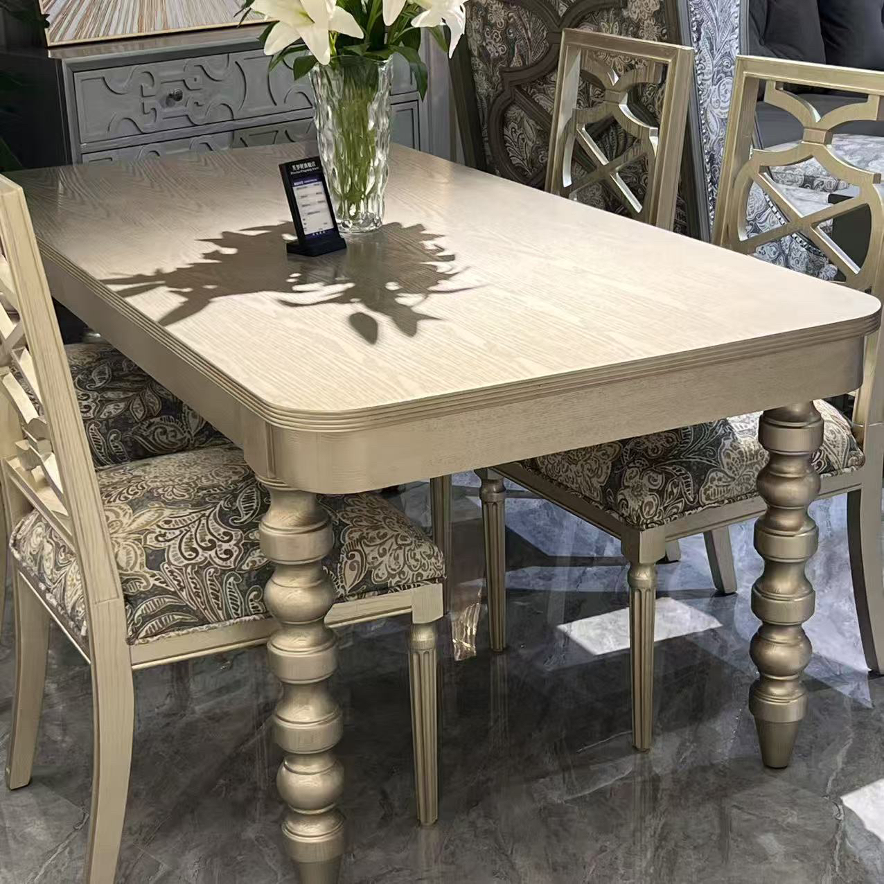 美式轻奢莫里长方形餐桌椅（尺寸可订制）