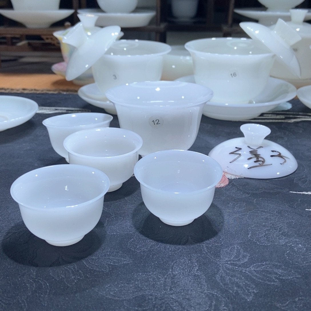 我在开会没时间出去买饭回来我