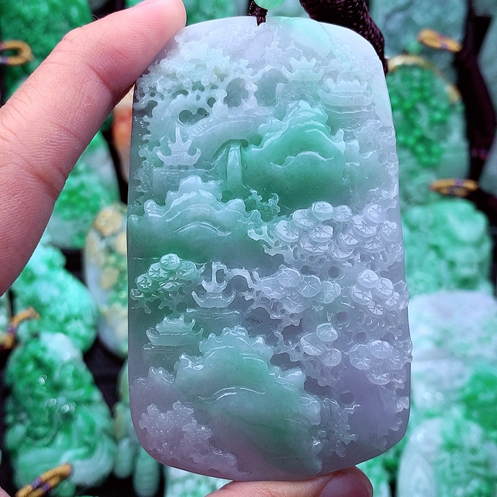 翡翠吊坠(不含链)未镶嵌