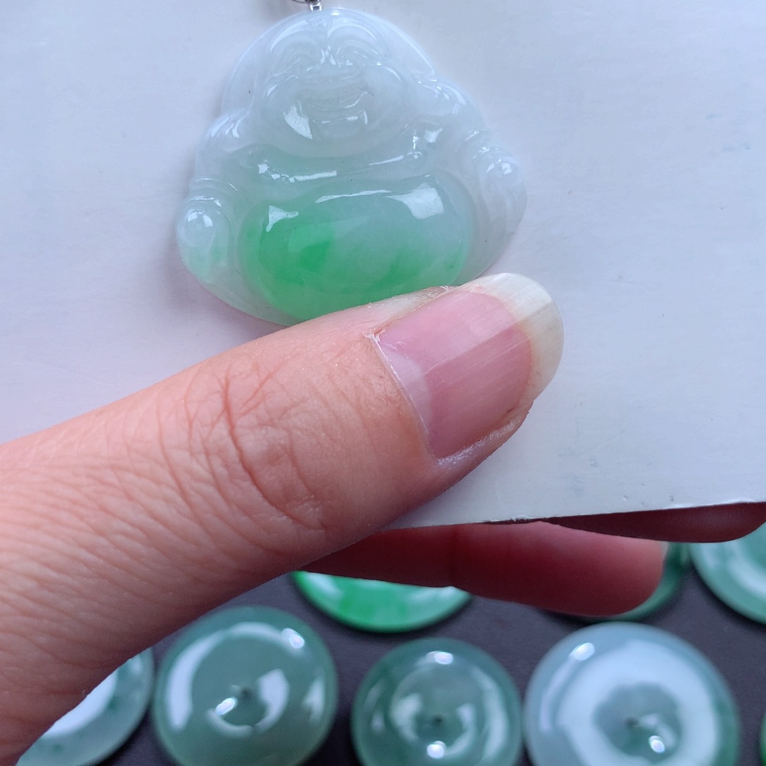 翡翠吊坠(不含链)18K金镶嵌