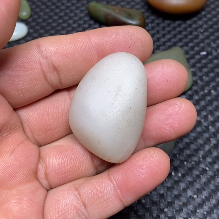 和田玉（白玉）珠宝奇石未镶嵌