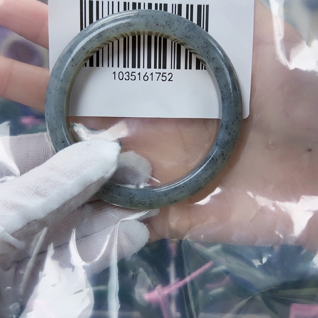 和田玉手镯未镶嵌59