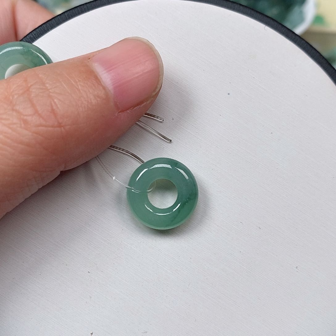 翡翠吊坠(不含链)未镶嵌文*