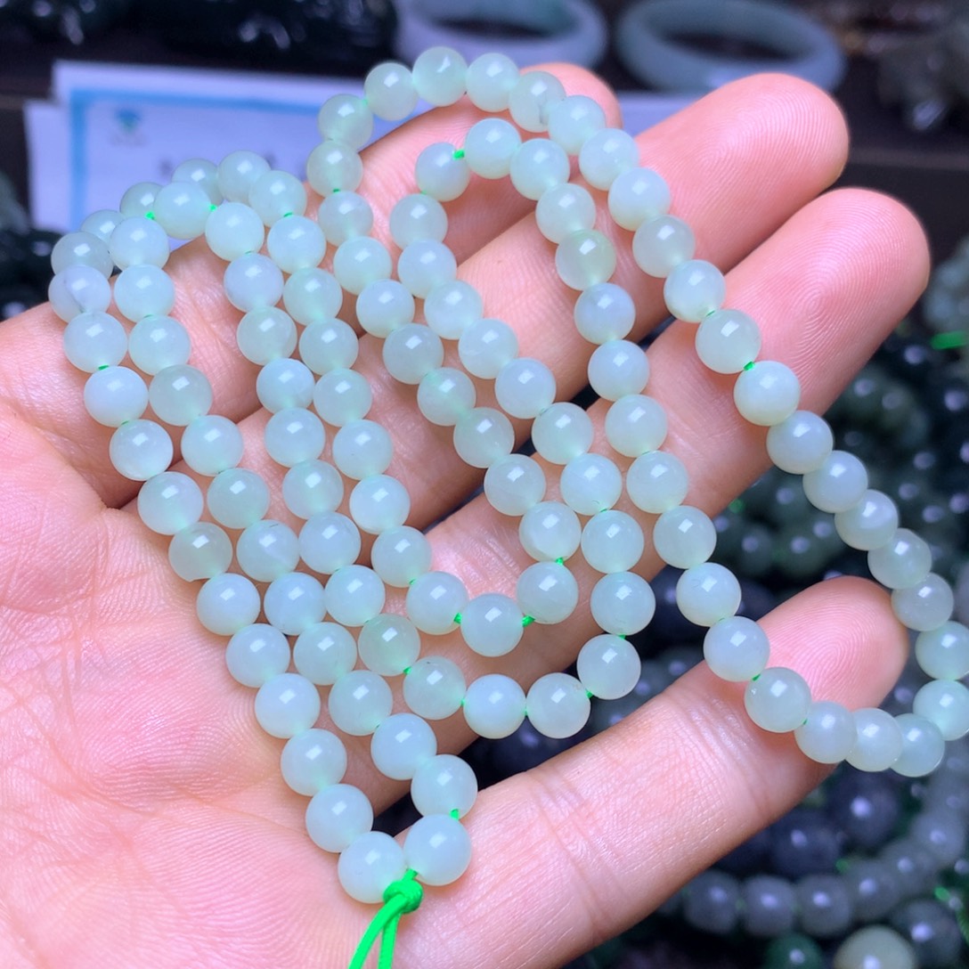 和田玉未镶嵌手串6