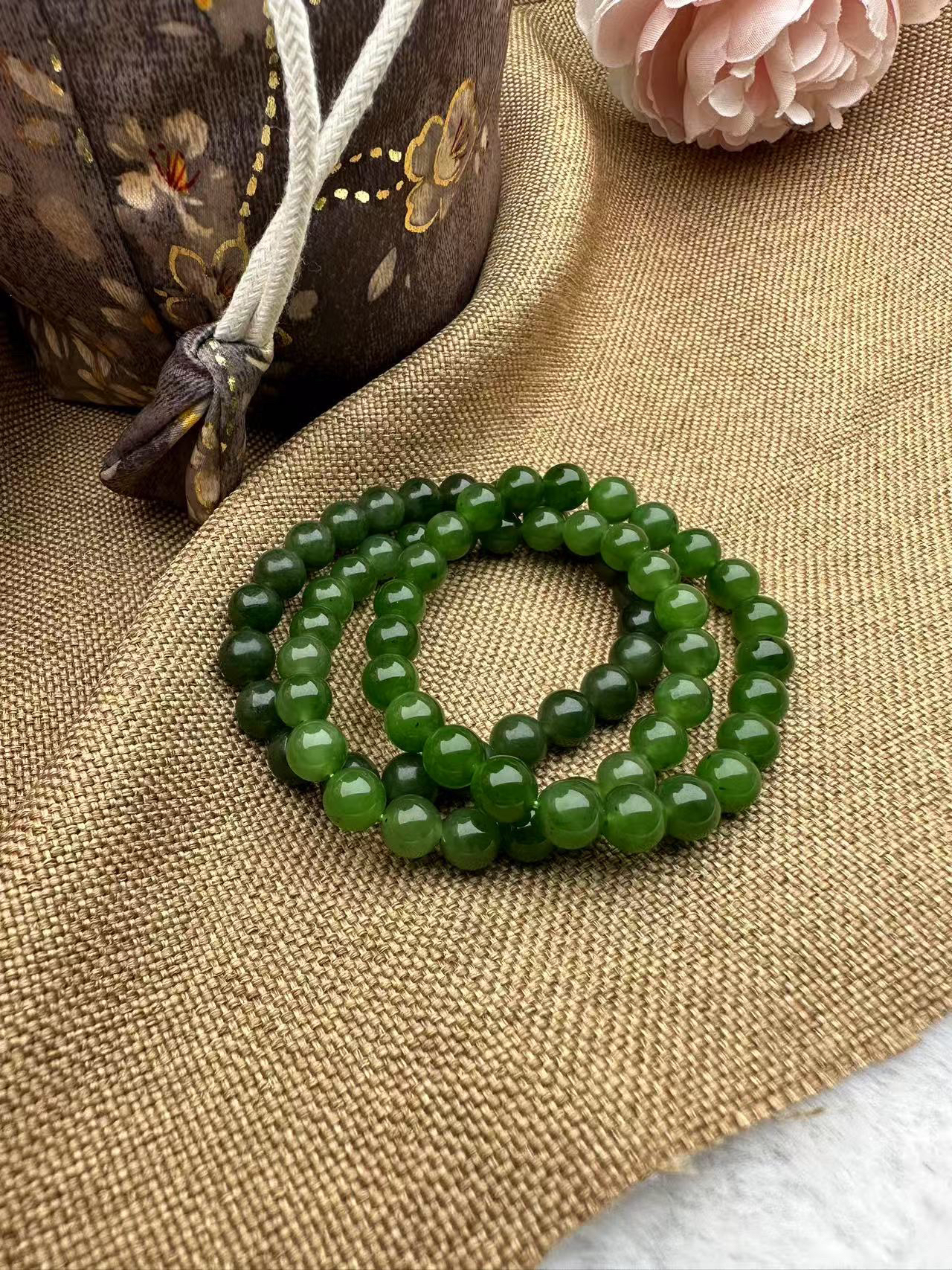 天然和田玉碧玉卡6-8mm微矿菠菜绿显气质肤白多样性发货拍一发一