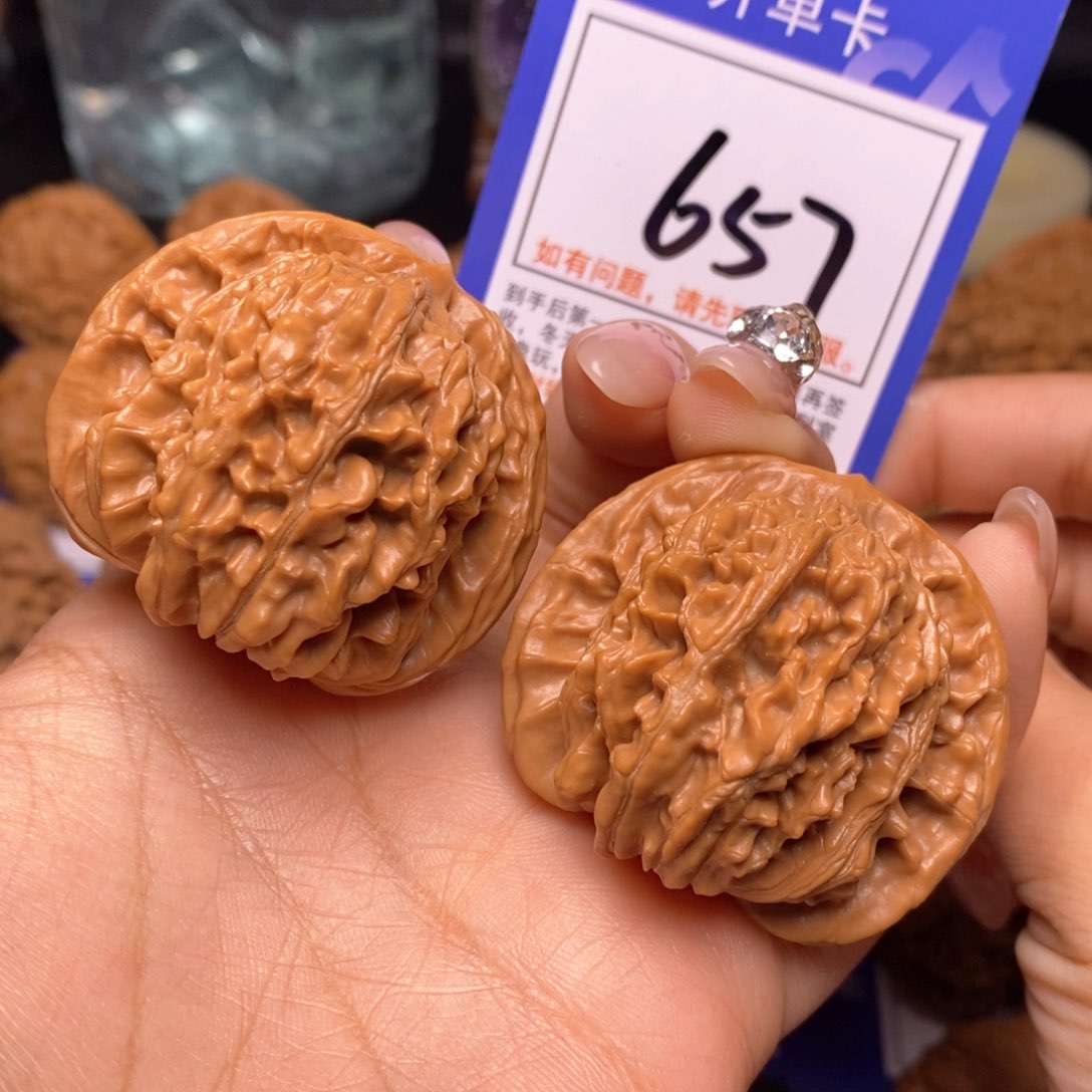 文玩核桃把件45四座楼657