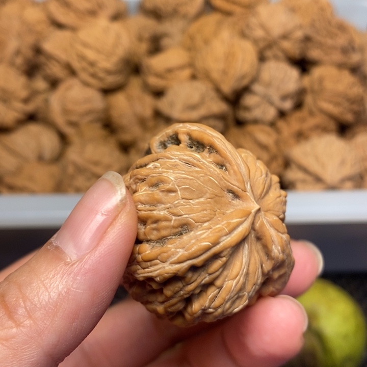 t***易吊坠文玩核桃文玩核桃异形单只