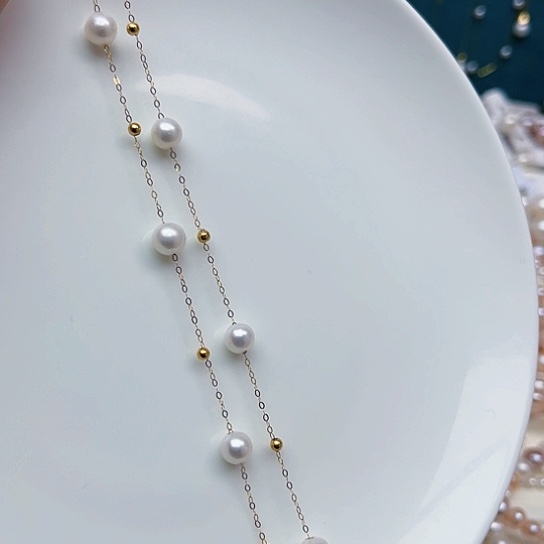 淡水珍珠项链18K金镶嵌四*