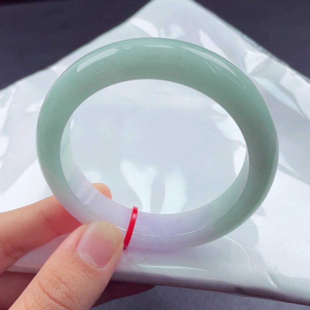 翡翠未镶嵌手镯5354