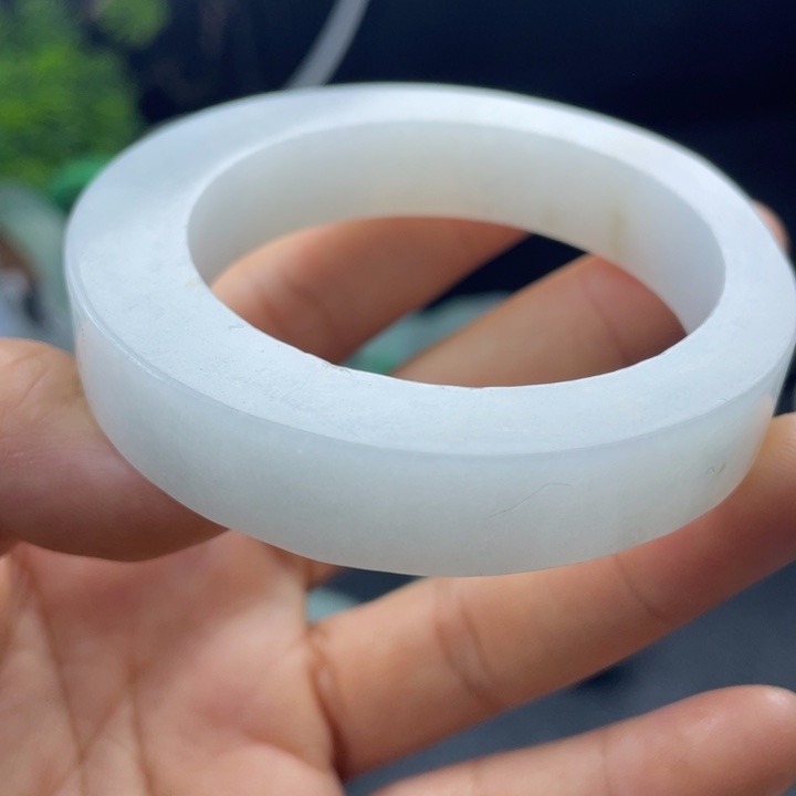 定制翡翠不退不换未镶嵌