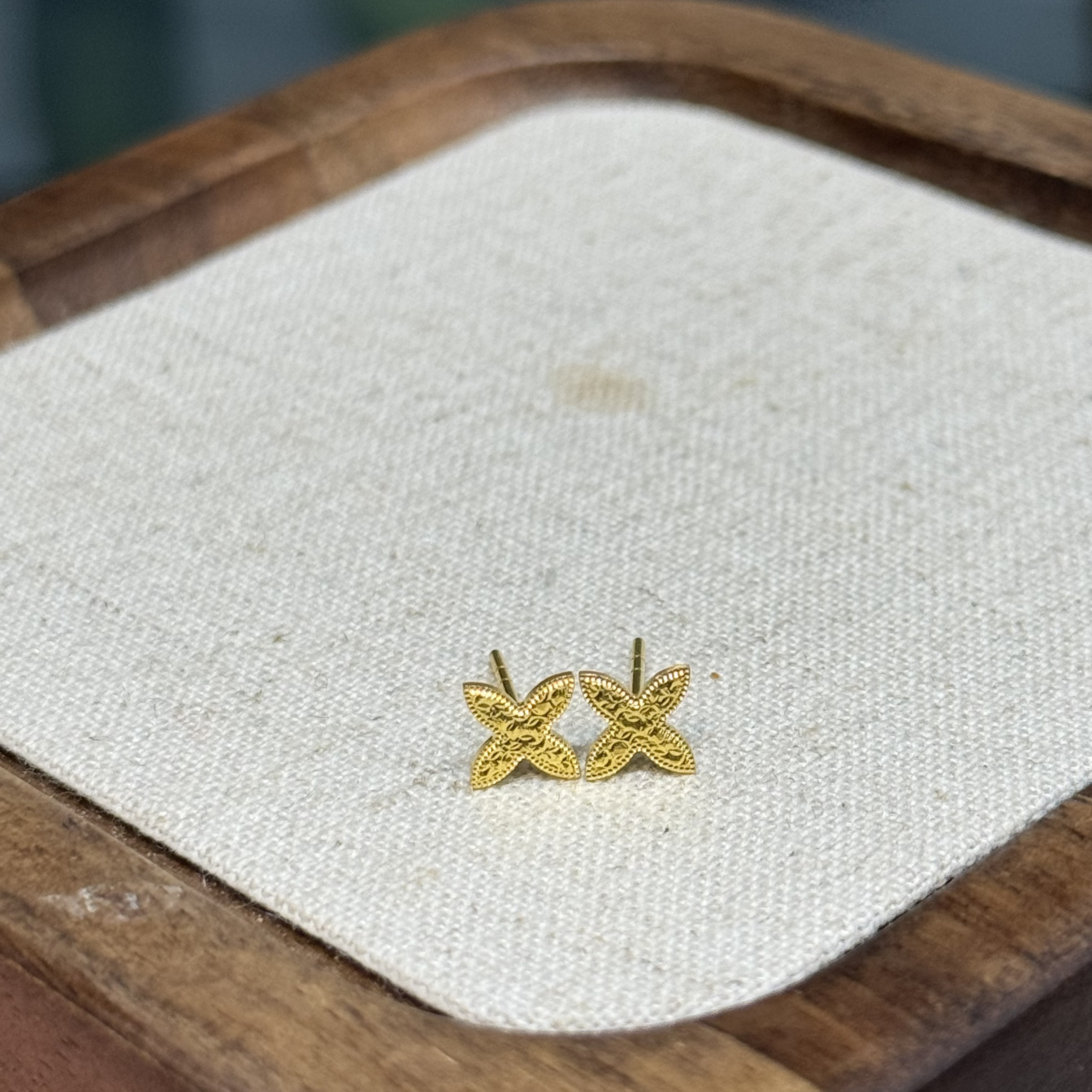 E【碎冰老花耳钉】-足金999精工5耳饰