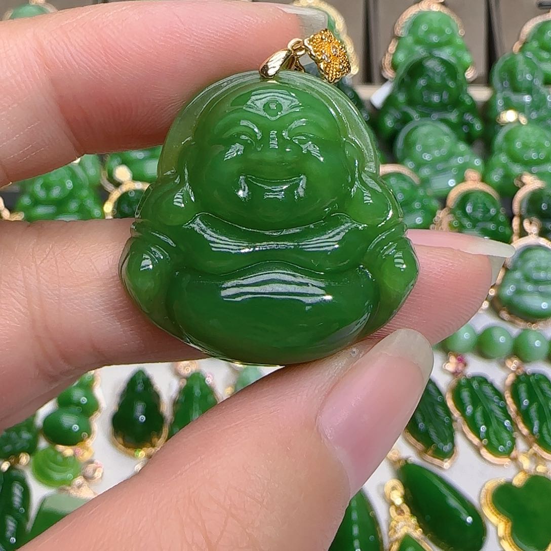 和田玉（碧玉）吊坠(不含链)18K金镶嵌