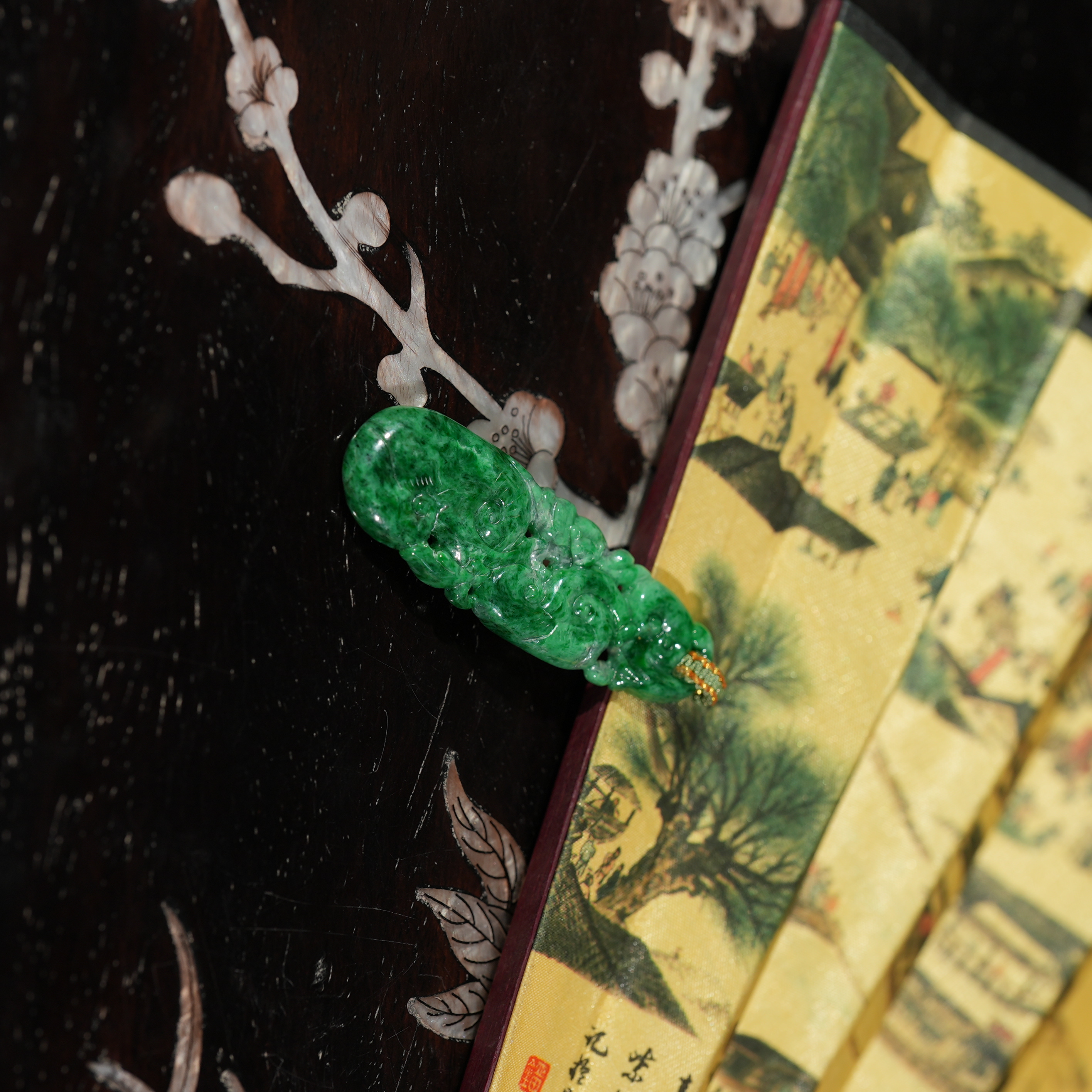 1.11香港王老板-翡翠吊坠4y16