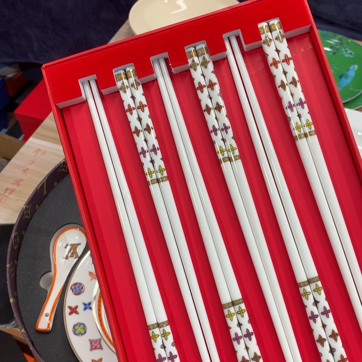 瓷片全套资料齐全有没有