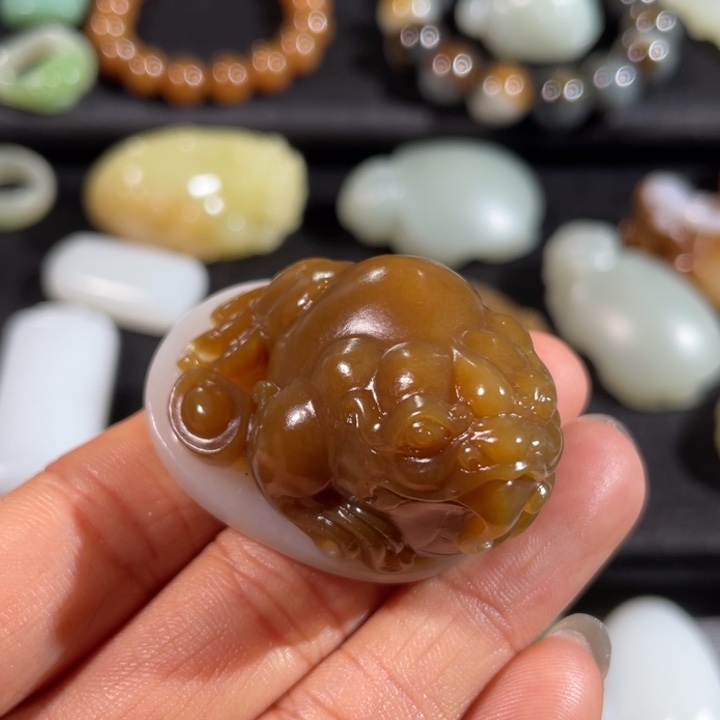 和田玉戒指未镶嵌