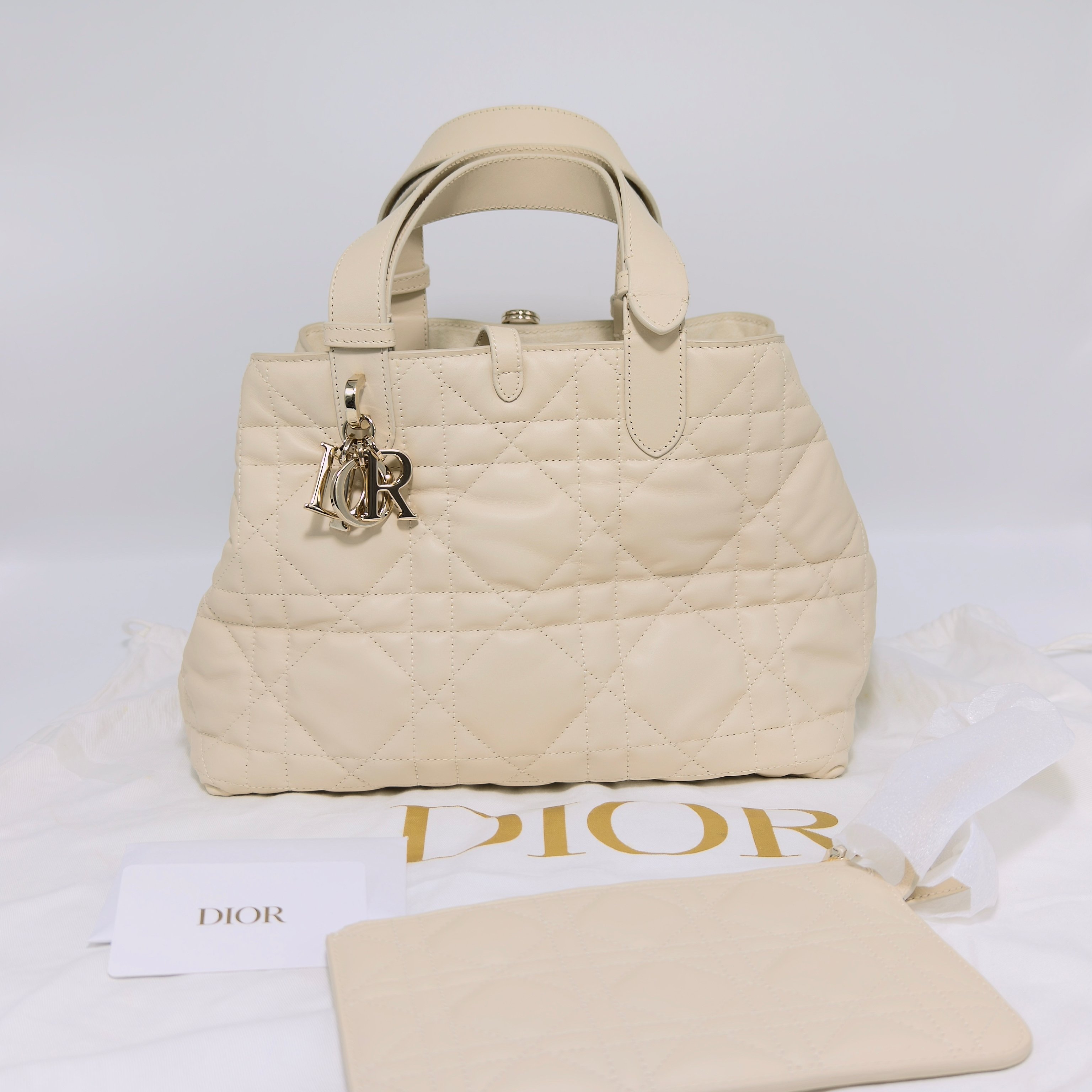 99新 DIOR/迪奥 胭脂米色金扣中号 DiorToujours子母手提包 20726