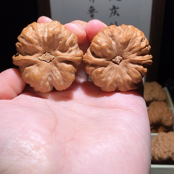 核桃把件蛤蟆头核桃