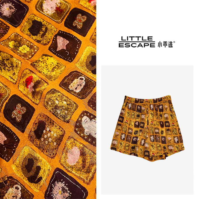 小乖逃D新中式国风黄色短裤国风松紧腰双口袋雨伞蝴蝶图案S25470
