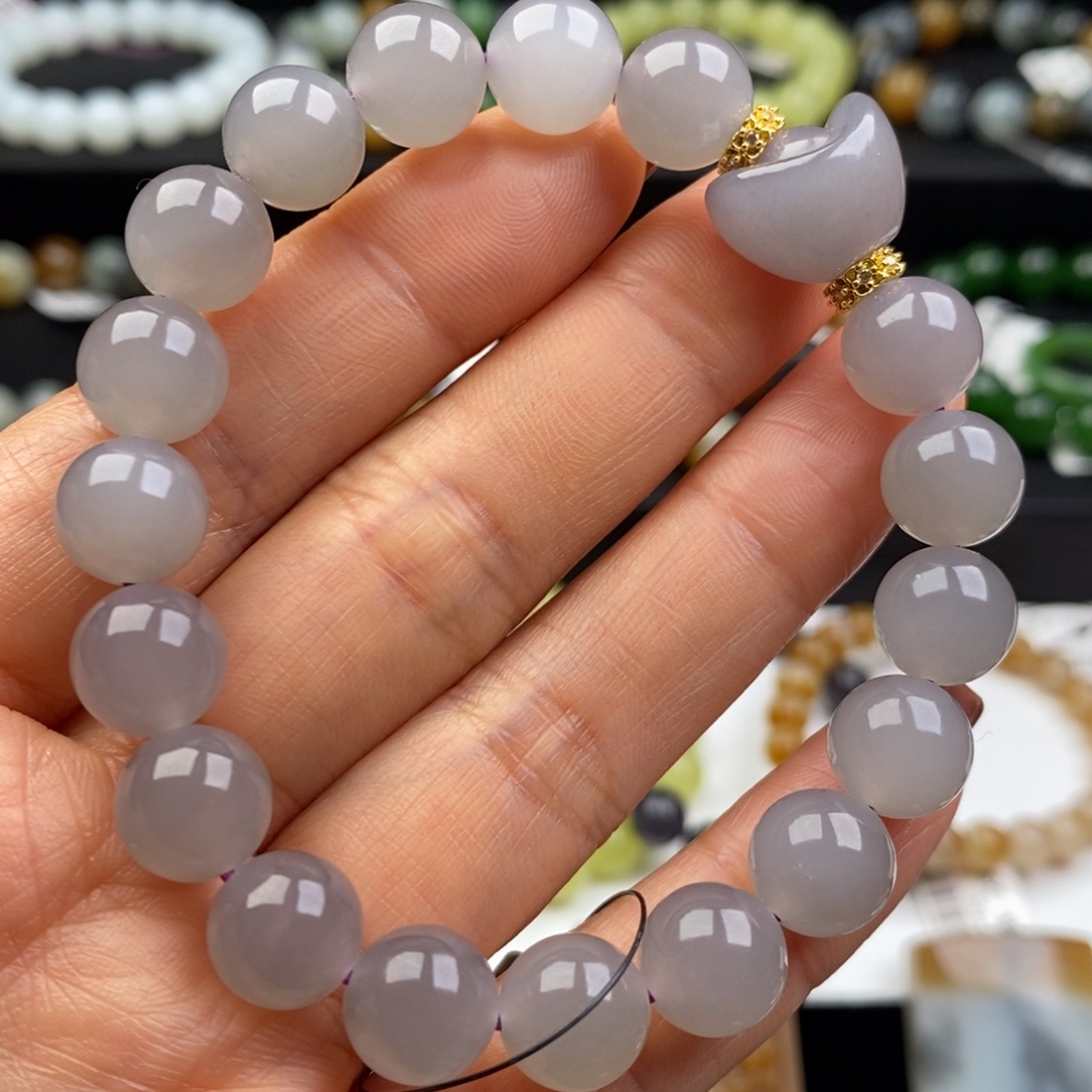 和田玉未镶嵌手串