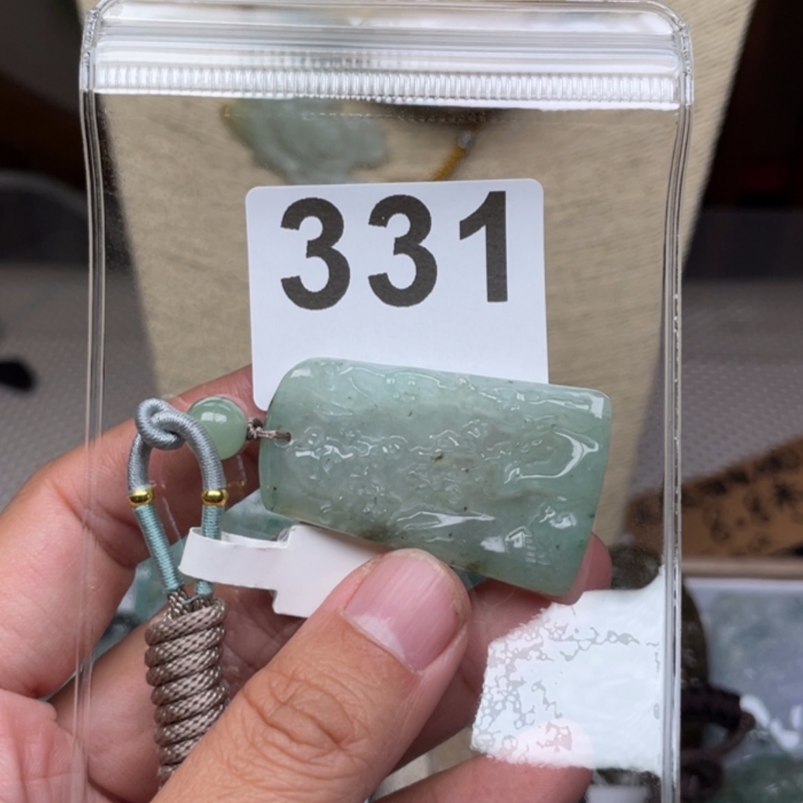 【闪购商品】翡翠颈饰未镶嵌玺翡翠