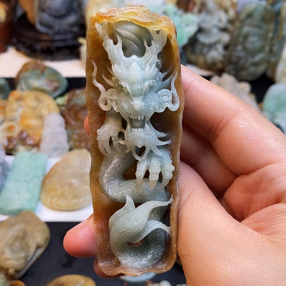 定制翡翠未镶嵌特色19