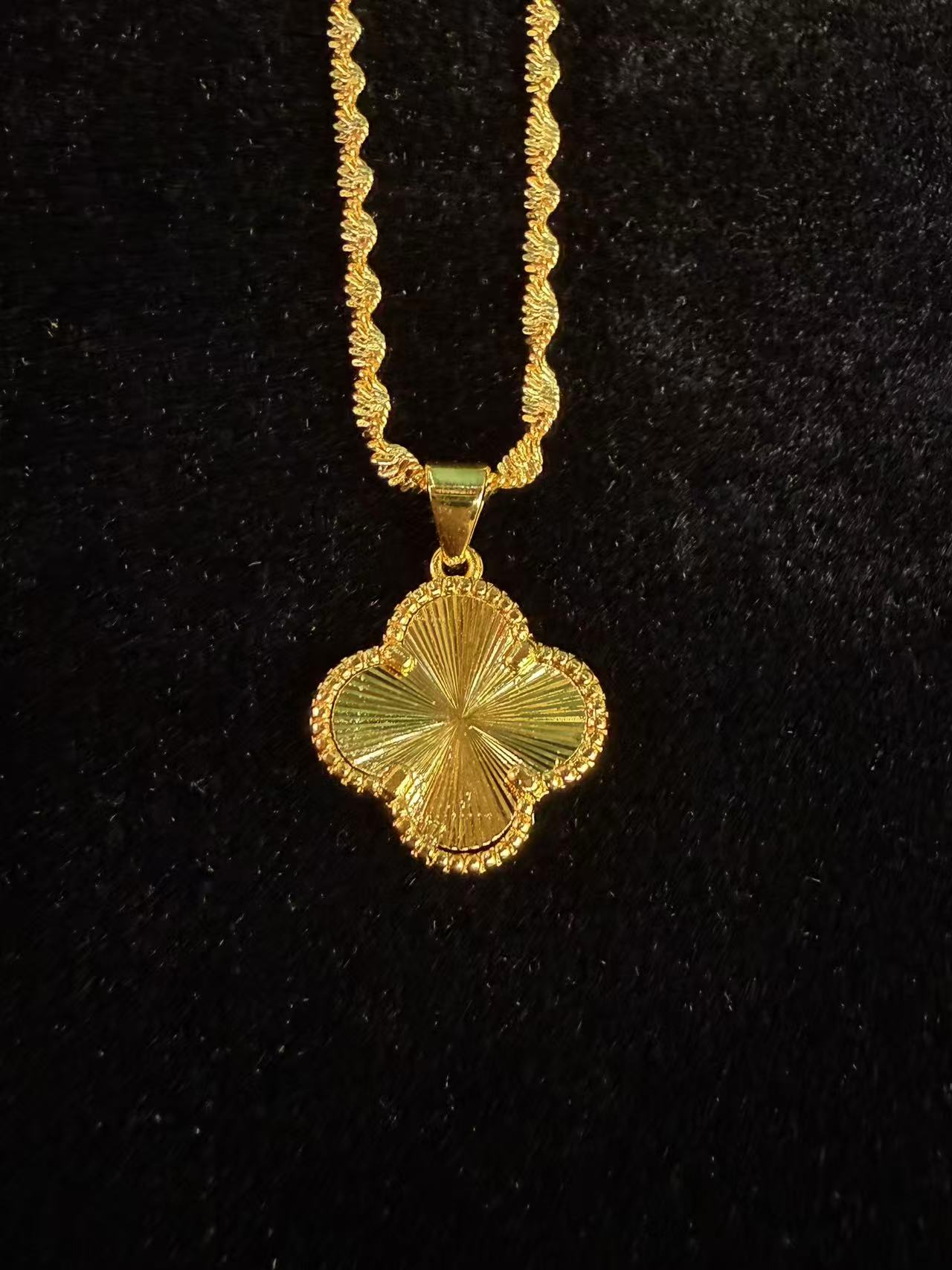 【小杰粉丝专属】气质国潮合金四叶草吊坠赠合金链DH5509